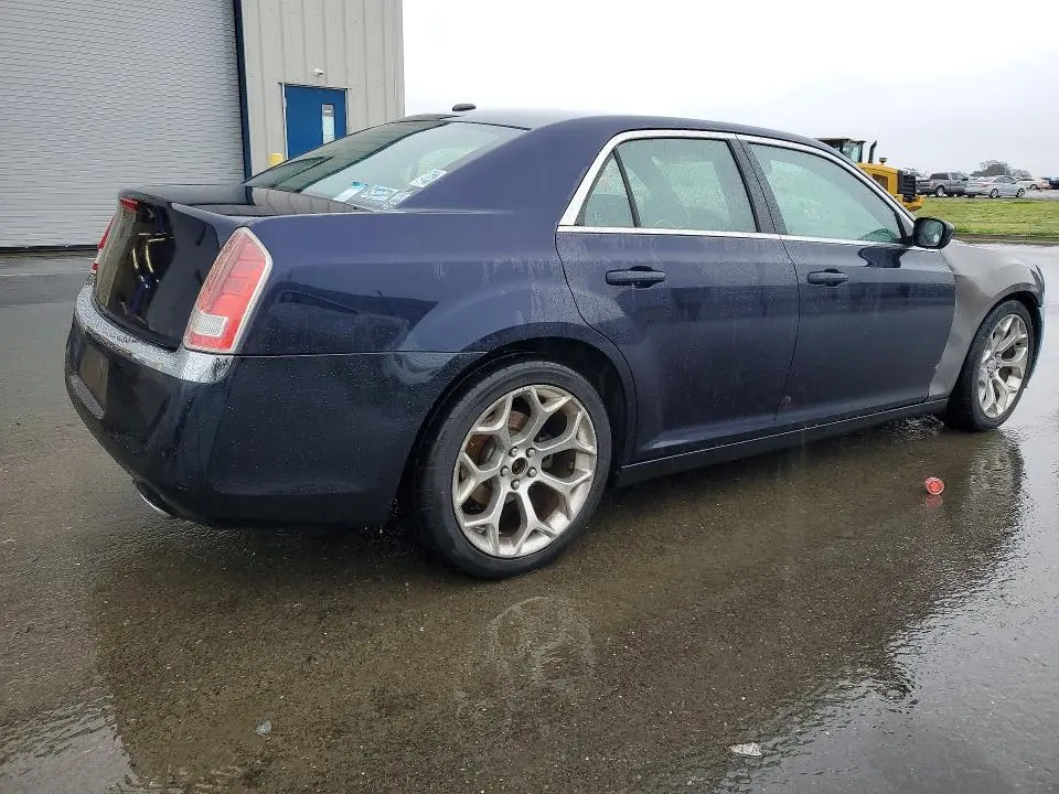 2012 CHRYSLER 300   