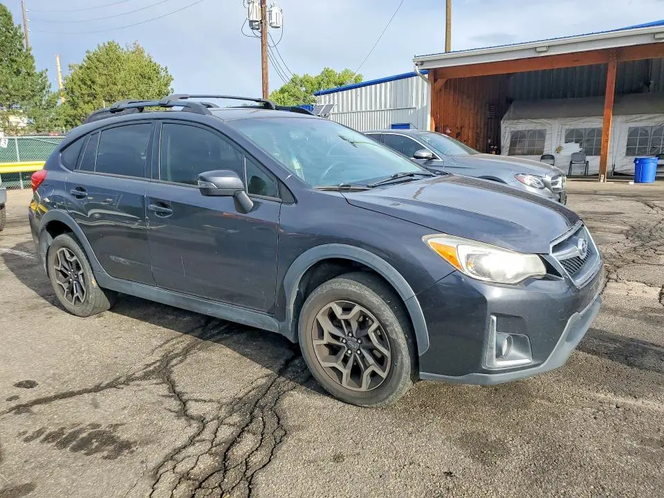 2017 SUBARU CROSSTREK LIMITED  