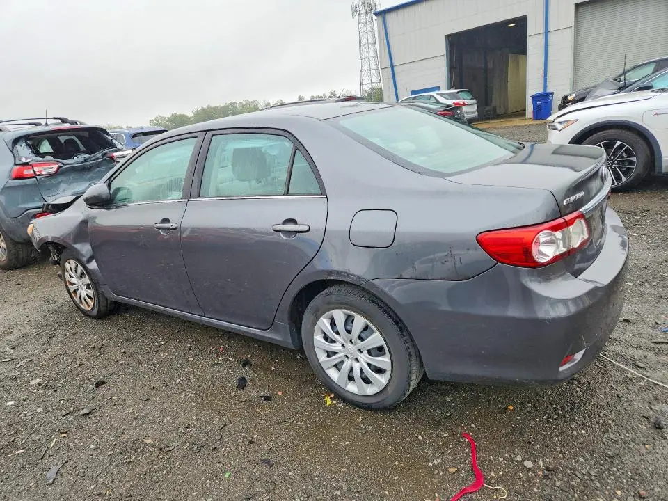 2013 TOYOTA COROLLA LE  