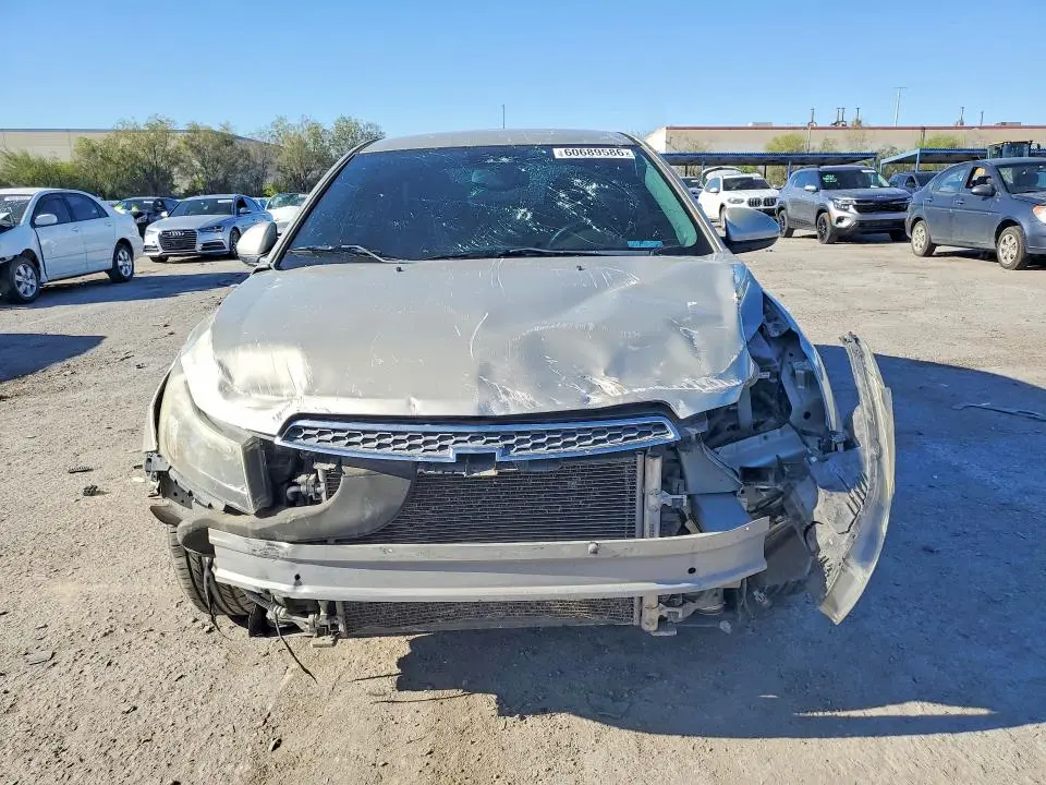 2014 CHEVROLET CRUZE LT  