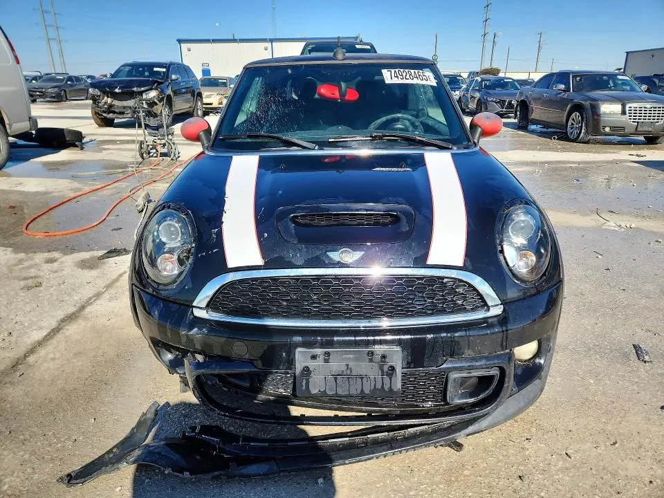 2014 MINI COOPER S  