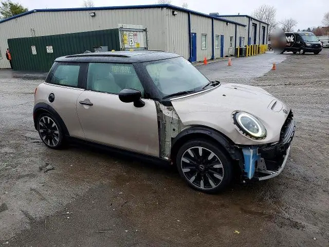 2022 MINI COOPER S  