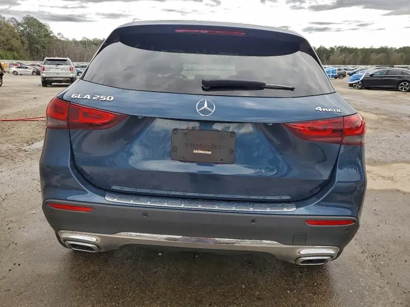 2021 MERCEDES-BENZ GLA 250 4MATIC  