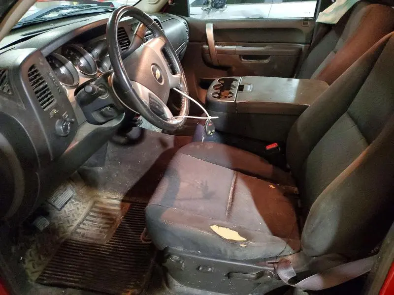 2011 CHEVROLET SILVERADO K1500 LT  