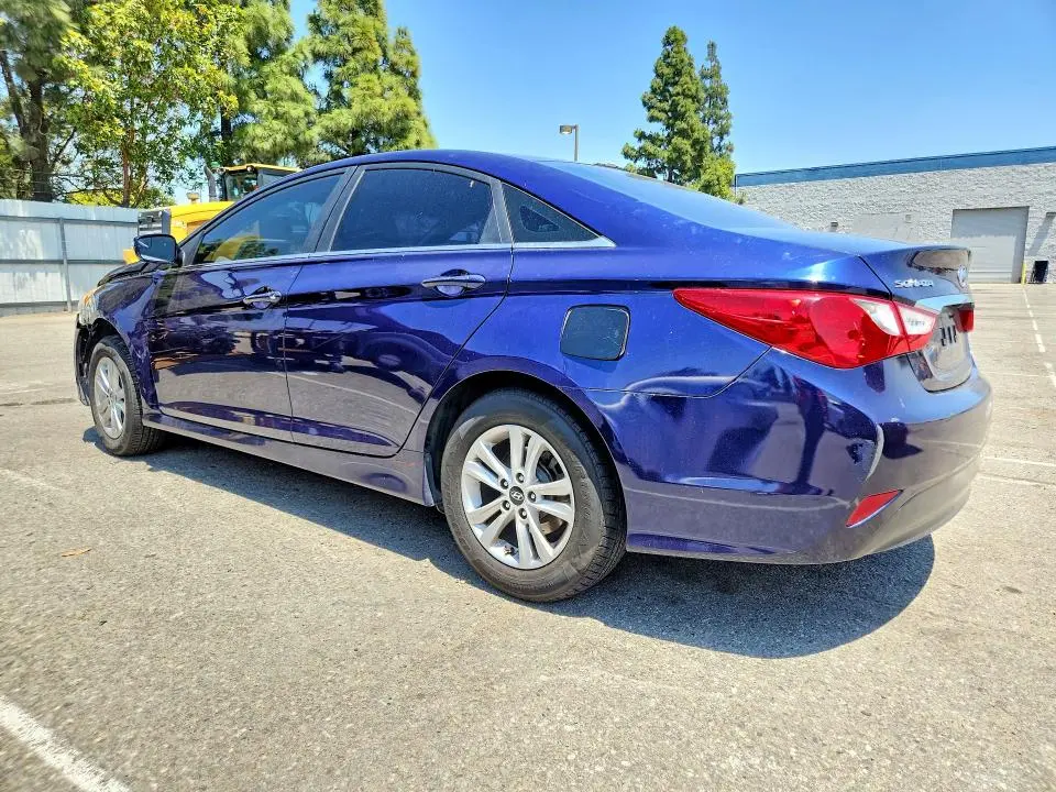 2014 HYUNDAI SONATA GLS  