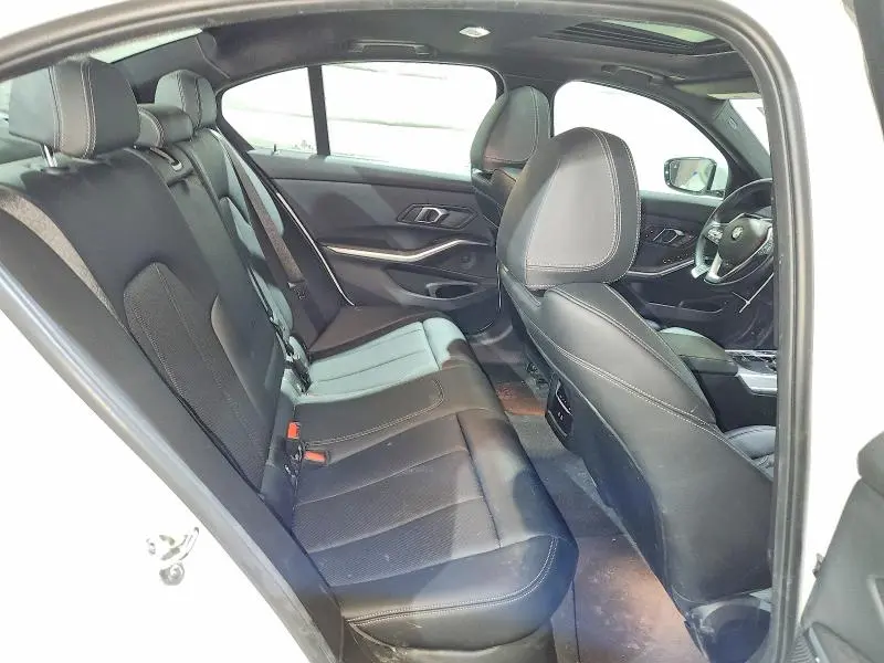 2024 BMW 330XI   