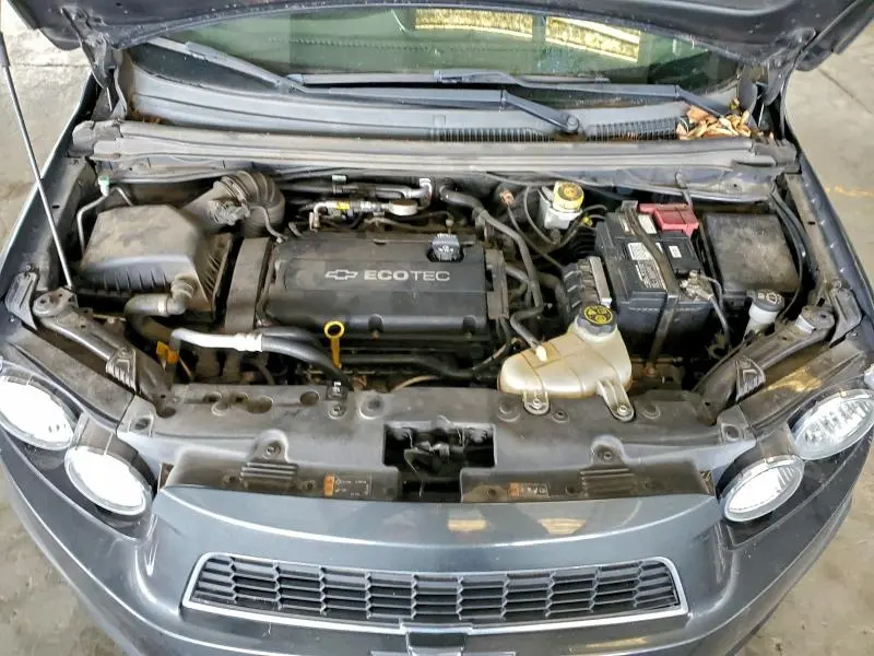 2016 CHEVROLET SONIC LT  