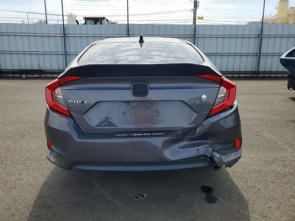 2018 HONDA CIVIC LX  