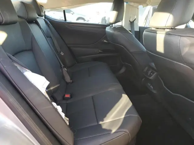 2023 LEXUS ES 300H BASE  