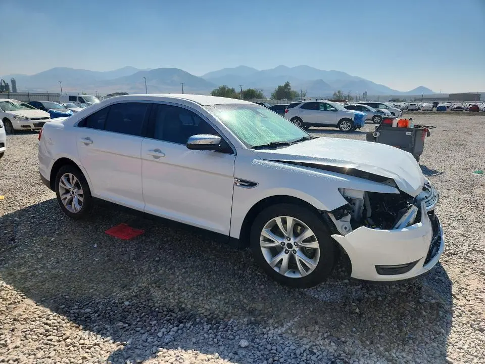 2014 FORD TAURUS LIMITED  