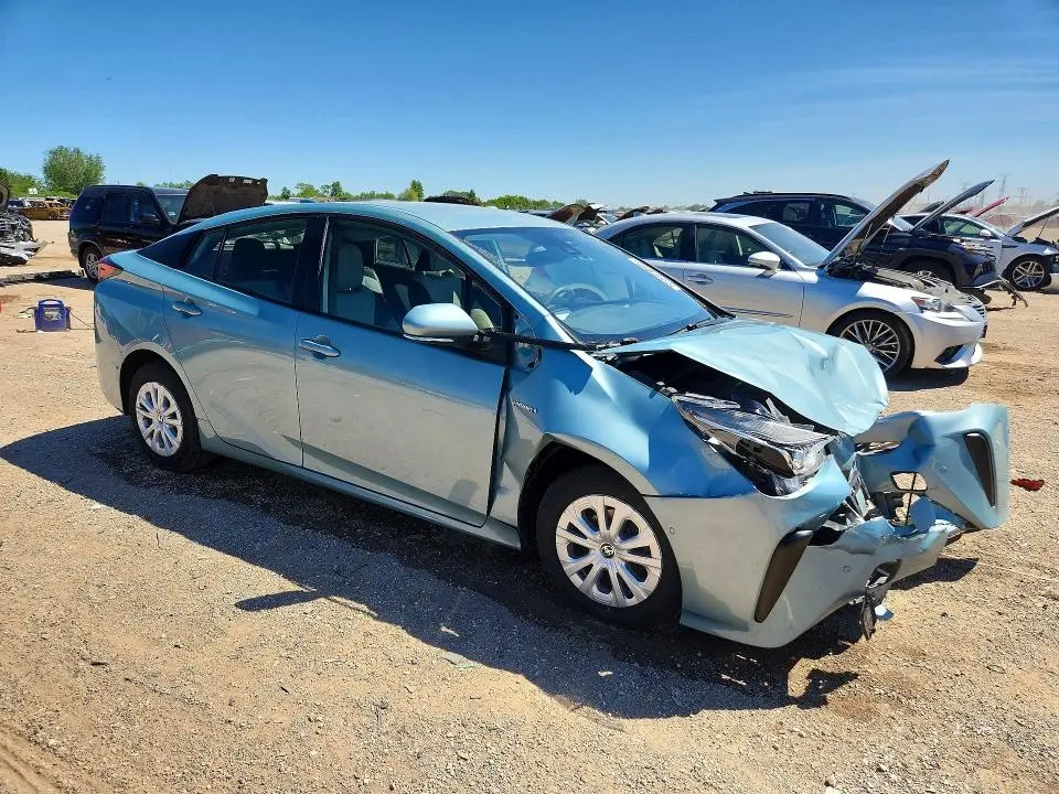 2021 TOYOTA PRIUS LE  