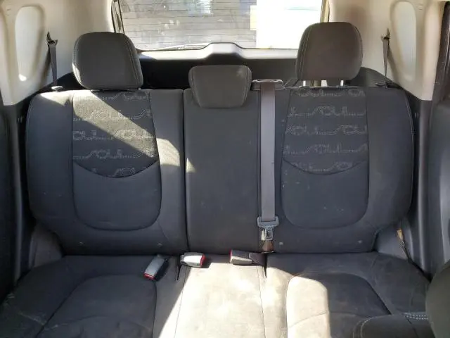 2012 KIA SOUL +