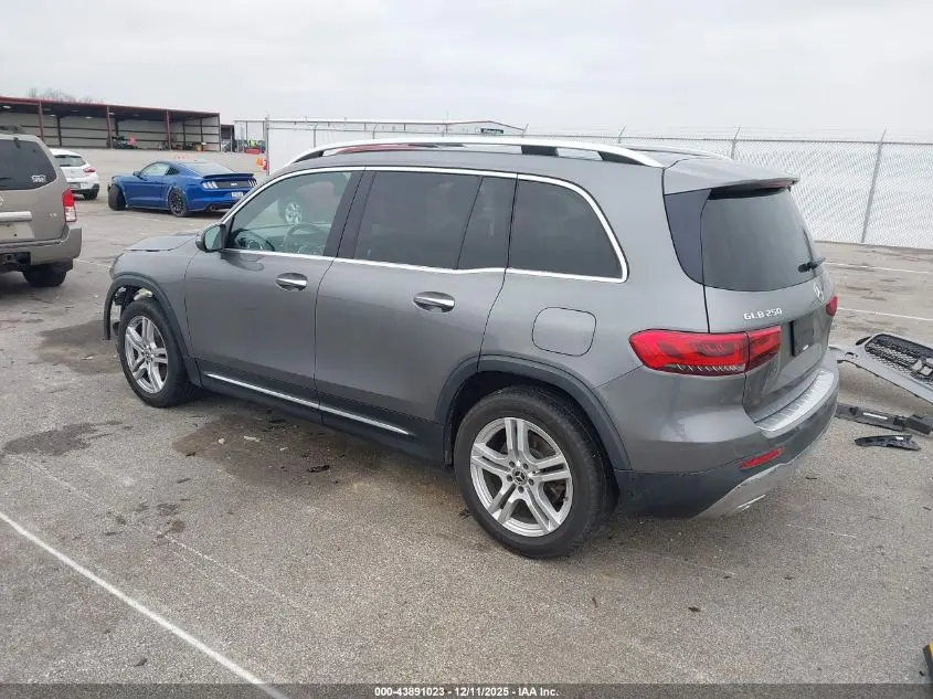 2021 MERCEDES-BENZ GLB 250  