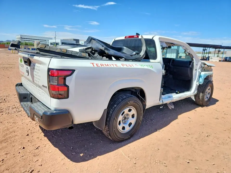 2023 NISSAN FRONTIER S  