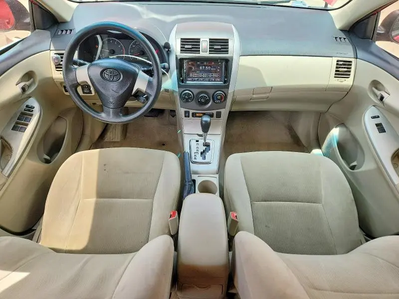 2011 TOYOTA COROLLA LE  