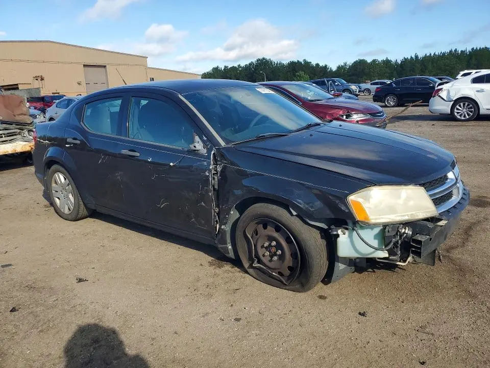 2011 DODGE AVENGER EXPRESS  