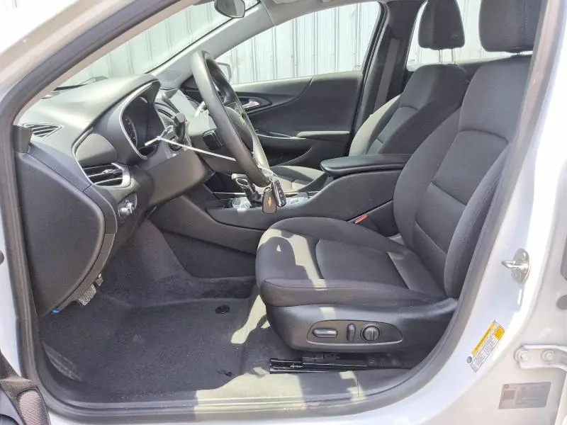 2024 CHEVROLET MALIBU LS  