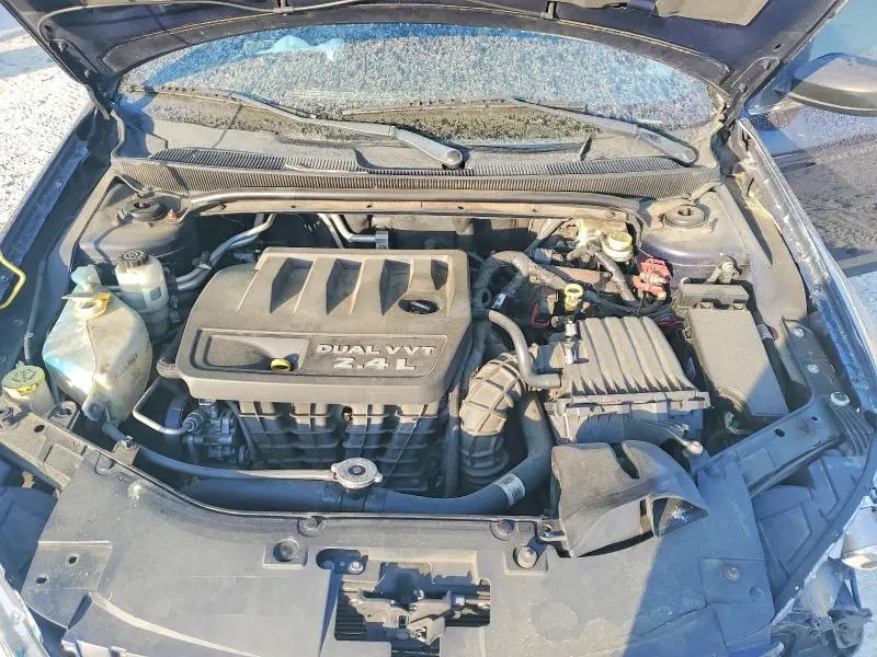 2013 CHRYSLER 200   