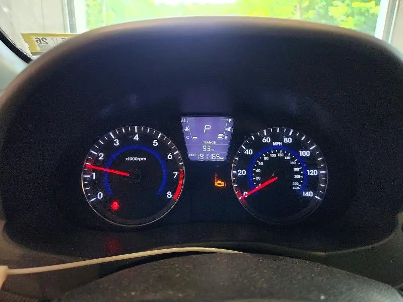 2013 HYUNDAI ACCENT GS  