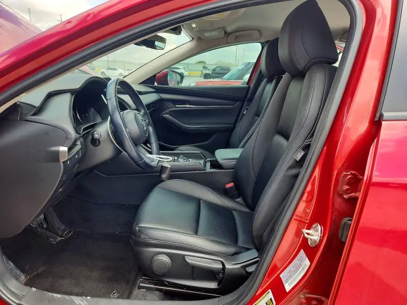 2022 MAZDA 3 SELECT  