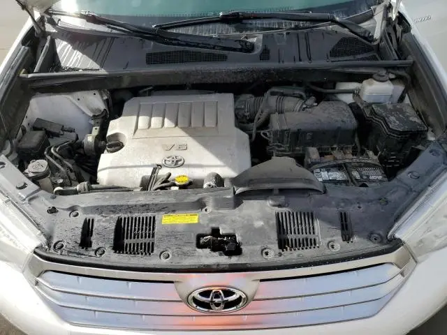 2011 TOYOTA HIGHLANDER LIMITED  