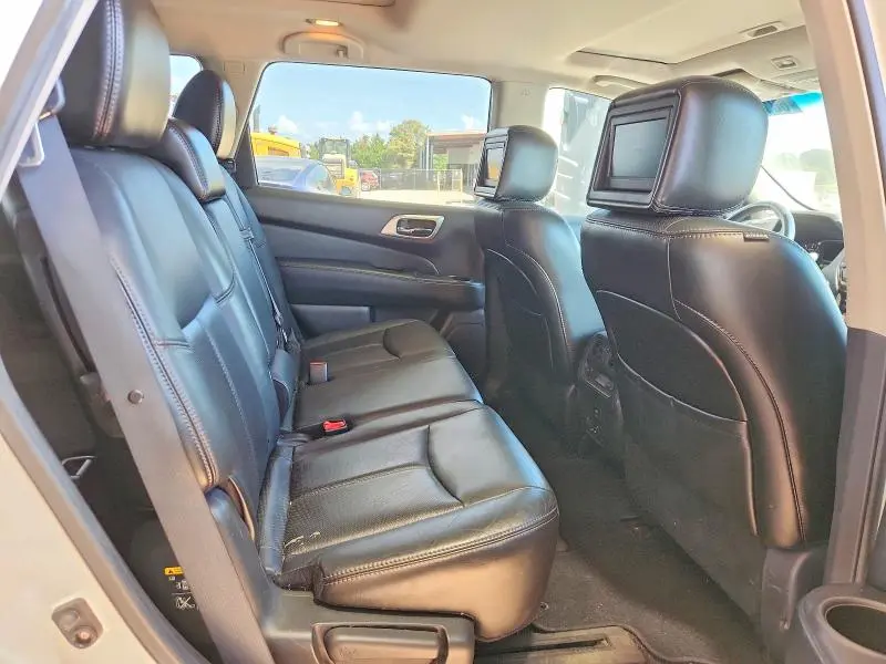 2014 NISSAN PATHFINDER S  