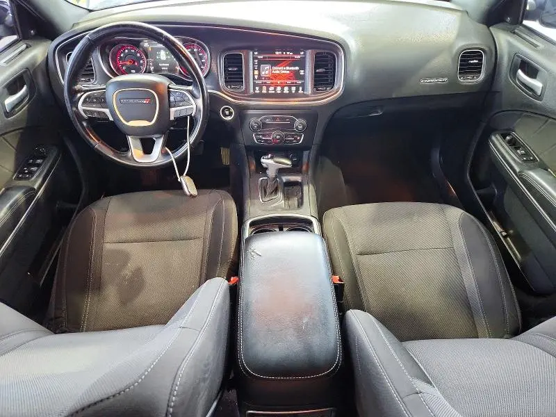 2016 DODGE CHARGER SXT  