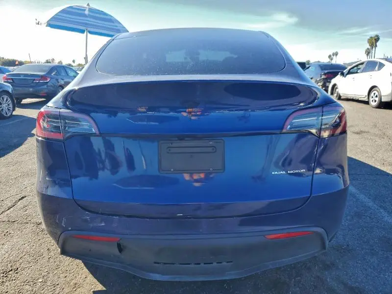 2024 TESLA MODEL Y   