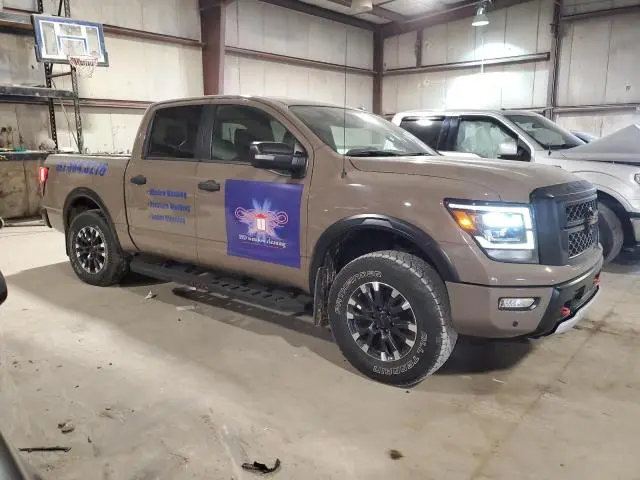 2020 NISSAN TITAN SV