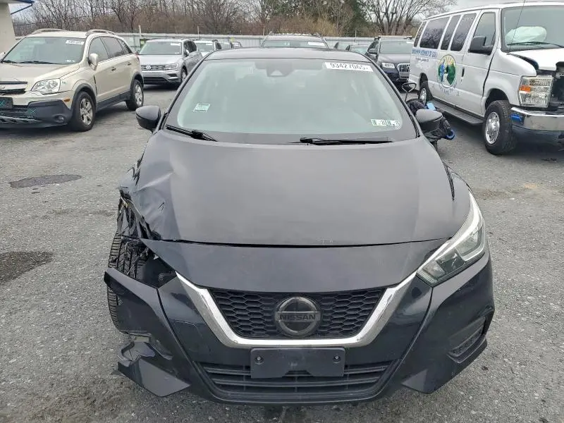 2021 NISSAN VERSA SV  