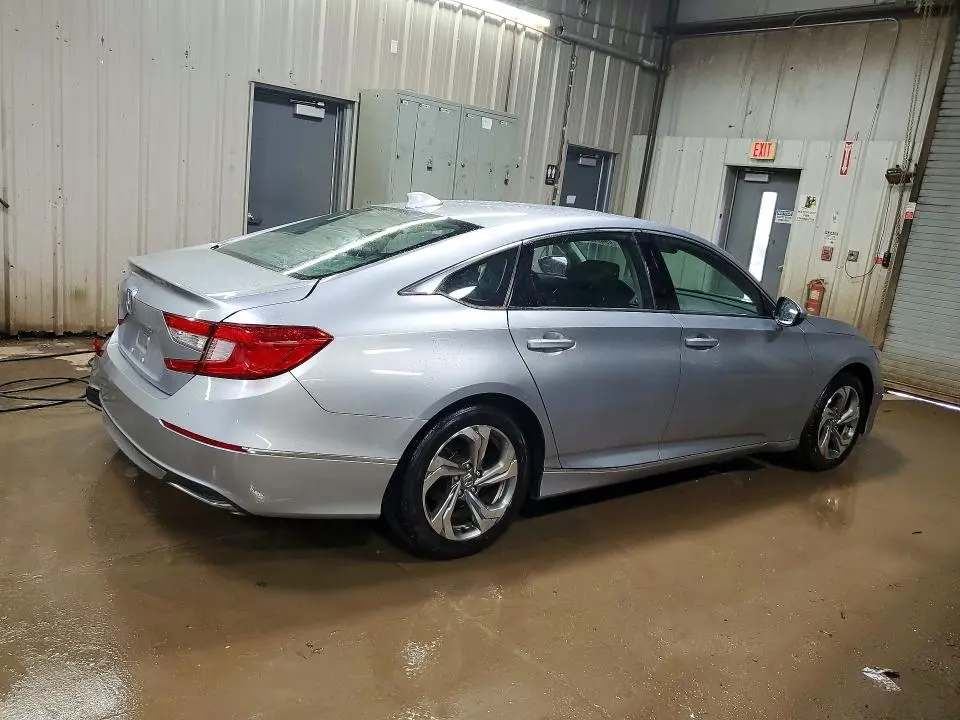 2018 HONDA ACCORD EX  