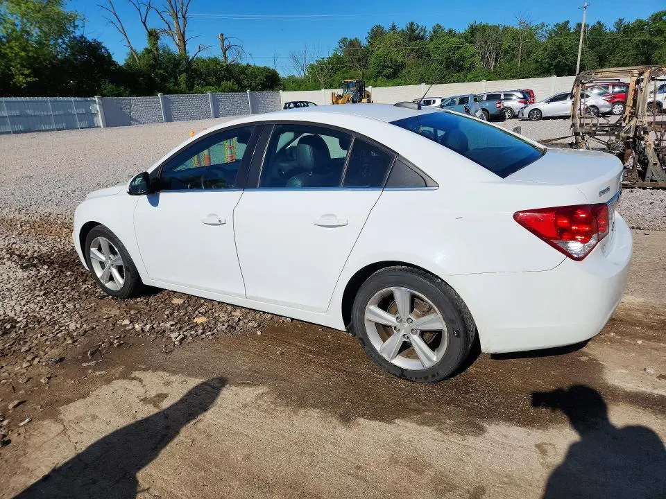 2015 CHEVROLET CRUZE LT  
