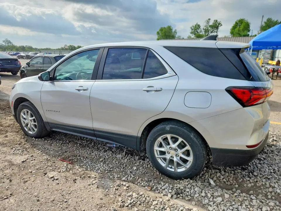 2022 CHEVROLET EQUINOX LT  