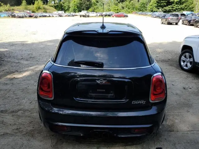 2015 MINI COOPER S  