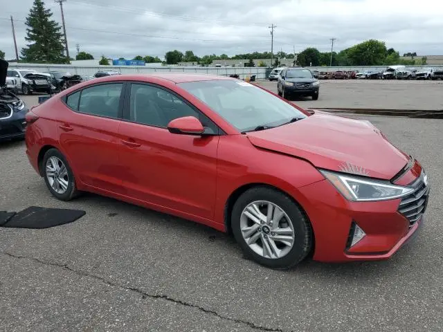2020 HYUNDAI ELANTRA SEL  