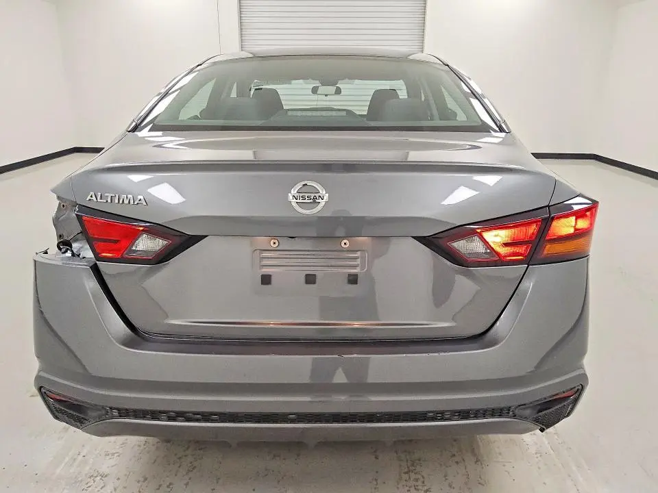2022 NISSAN ALTIMA S  