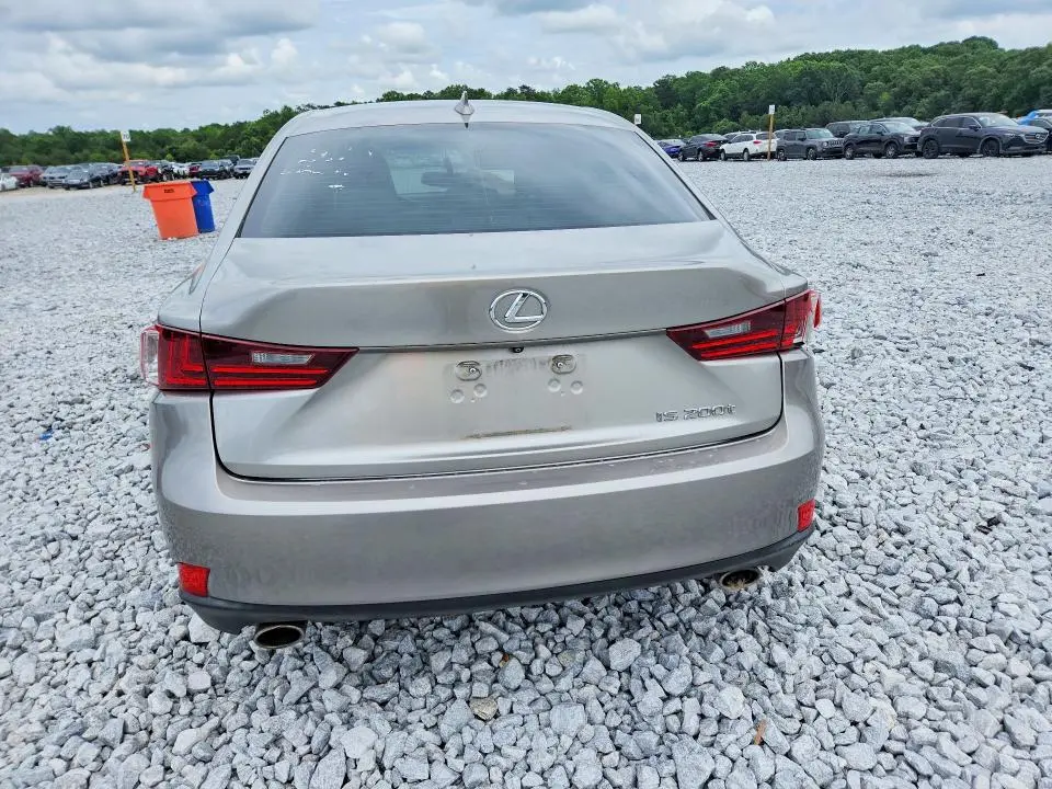 2016 LEXUS IS 200T  