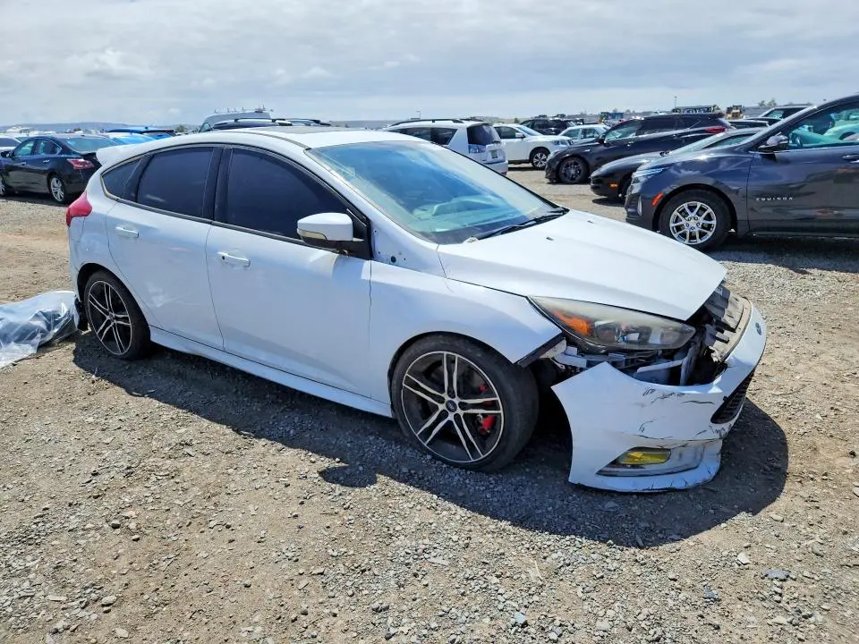 2017 FORD FOCUS ST  