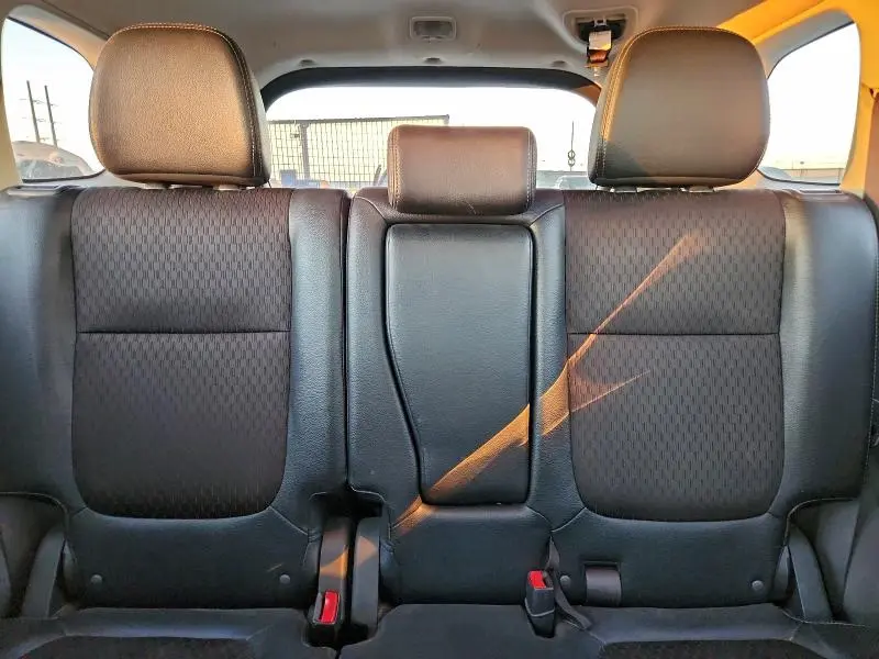 2015 MITSUBISHI OUTLANDER SE  