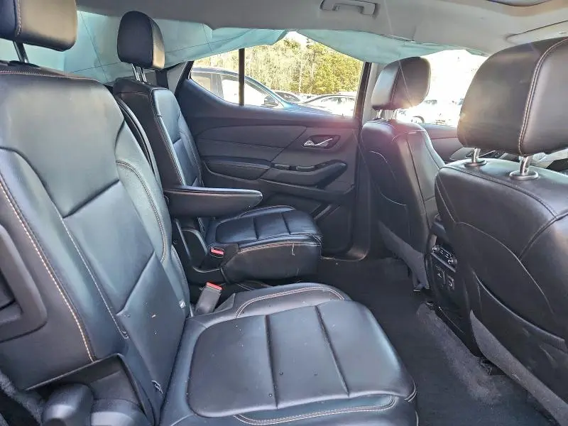 2019 CHEVROLET TRAVERSE LT  