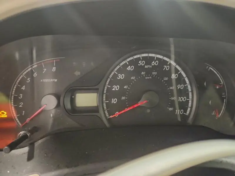 2012 TOYOTA SIENNA LE  