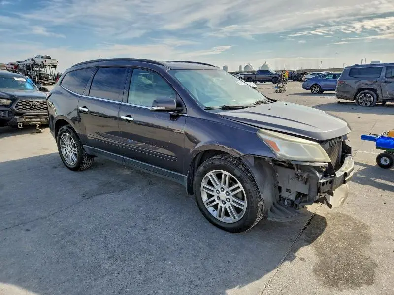 2015 CHEVROLET TRAVERSE LT  