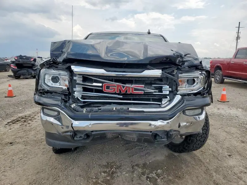 2017 GMC SIERRA K1500 SLT  