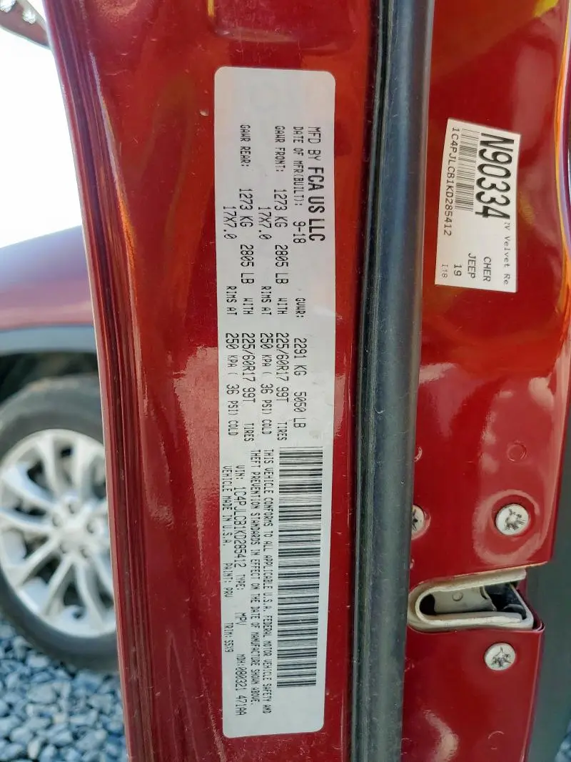 2019 JEEP CHEROKEE LATITUDE  