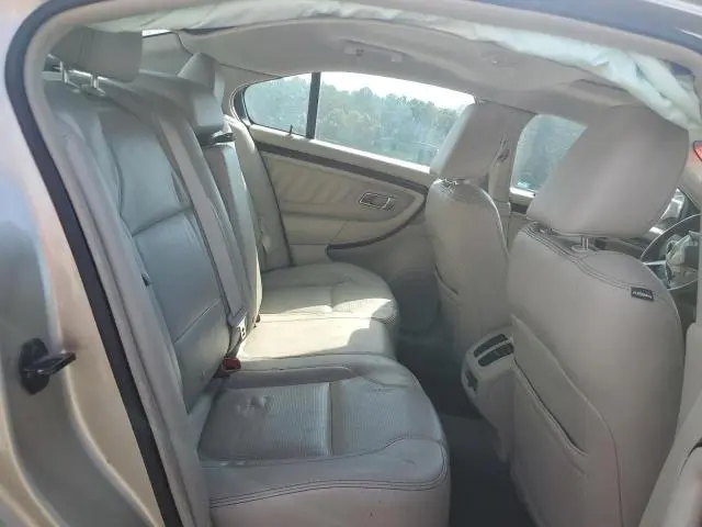 2011 FORD TAURUS LIMITED  