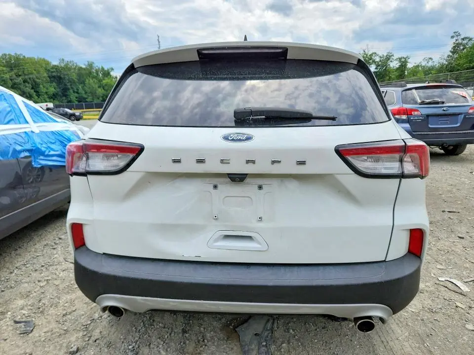 2021 FORD ESCAPE S  