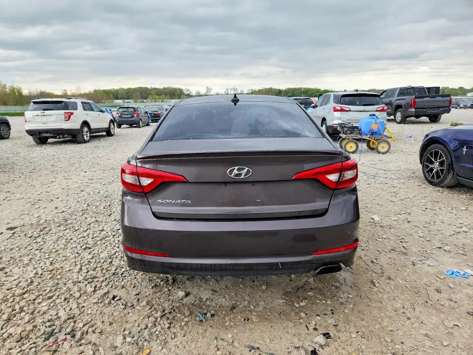 2015 HYUNDAI SONATA SE  