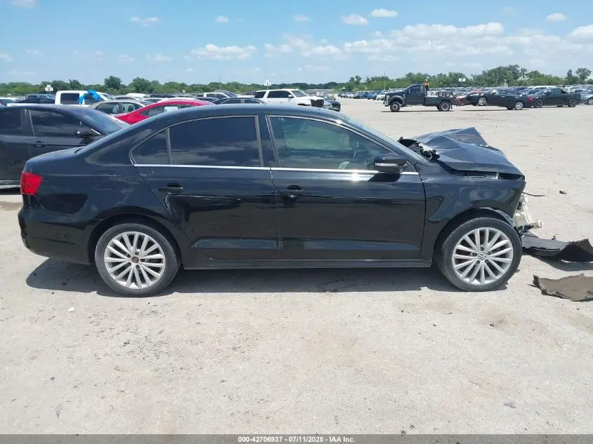 2012 VOLKSWAGEN JETTA 2.5L SEL