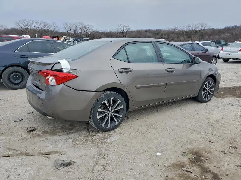 2018 TOYOTA COROLLA SE  