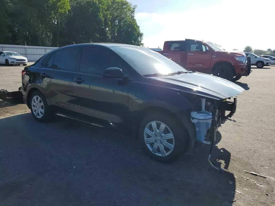 2021 KIA RIO LX  